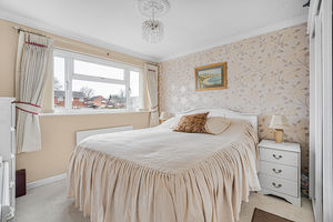 Bedroom- click for photo gallery